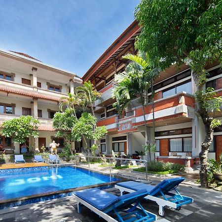 Legian Village Beach Resort - CHSE Certified Exterior foto