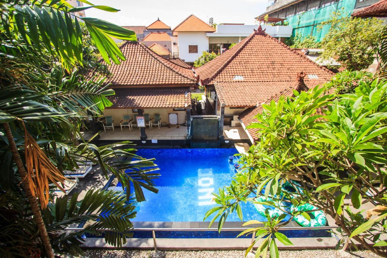 Legian Village Beach Resort - CHSE Certified Exterior foto