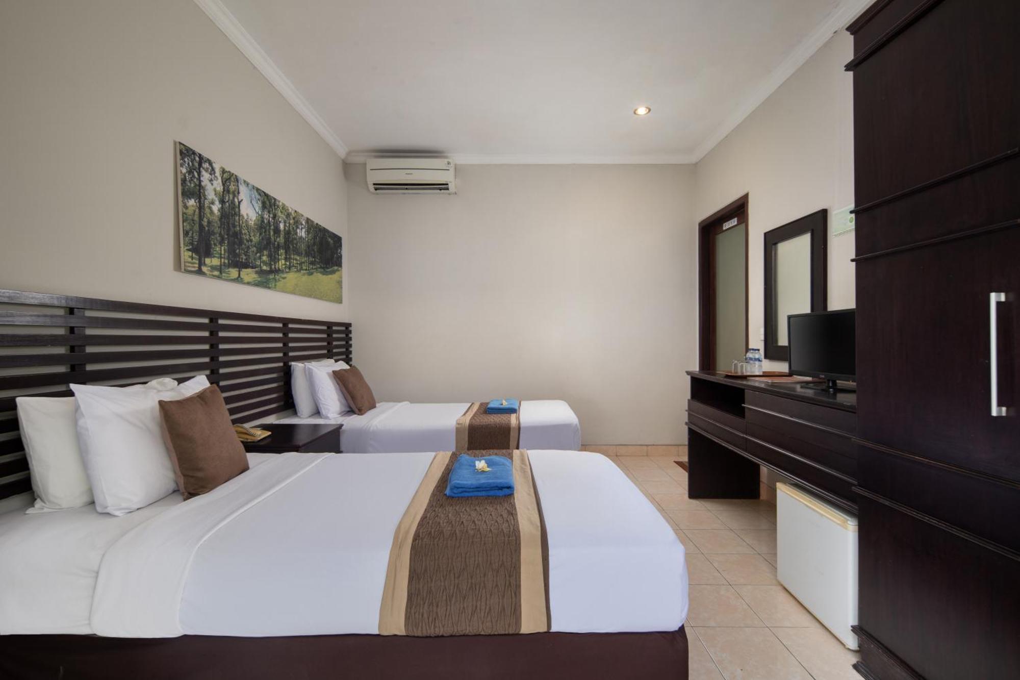 Legian Village Beach Resort - CHSE Certified Zimmer foto
