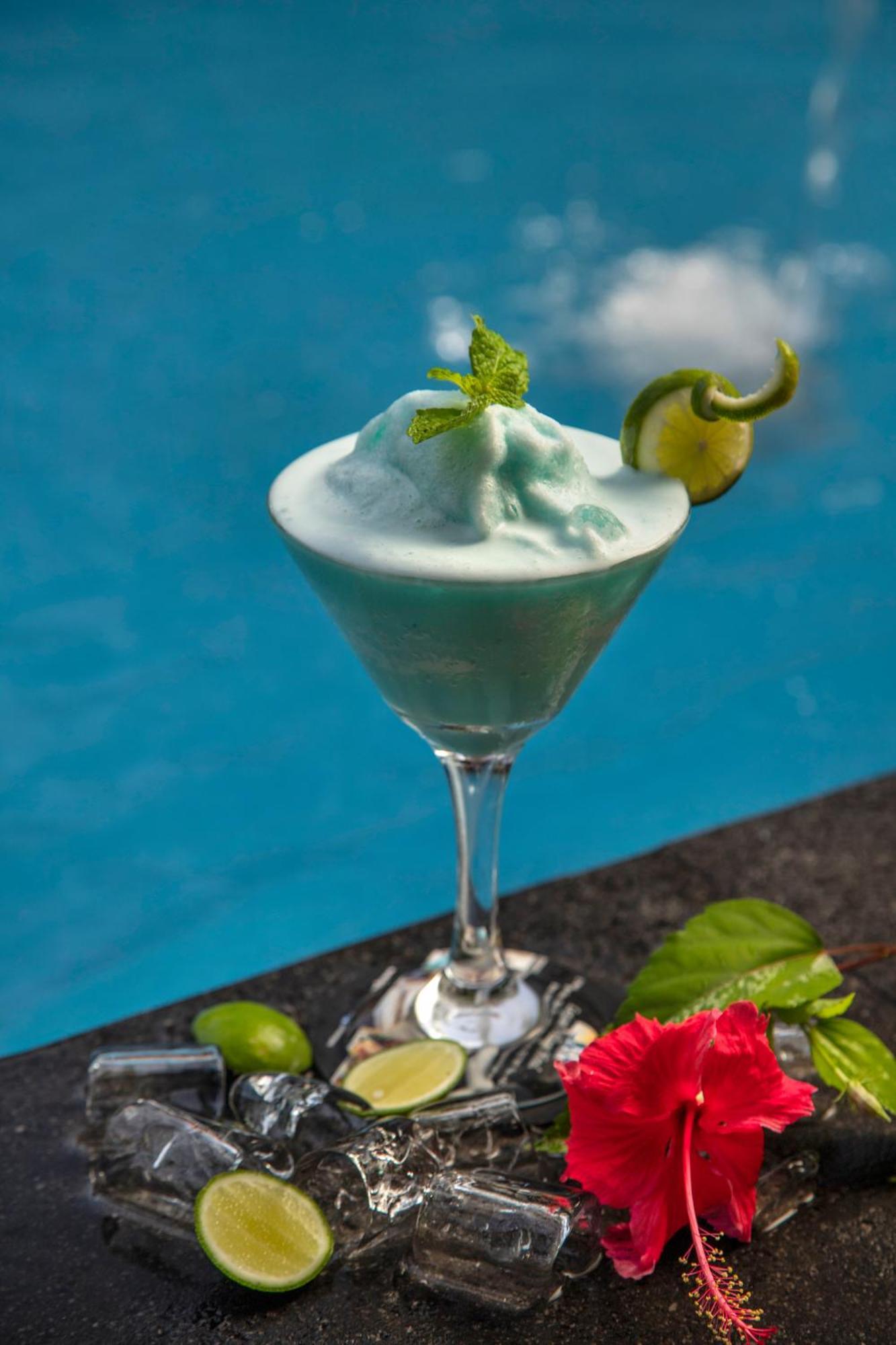 Legian Village Beach Resort - CHSE Certified Exterior foto