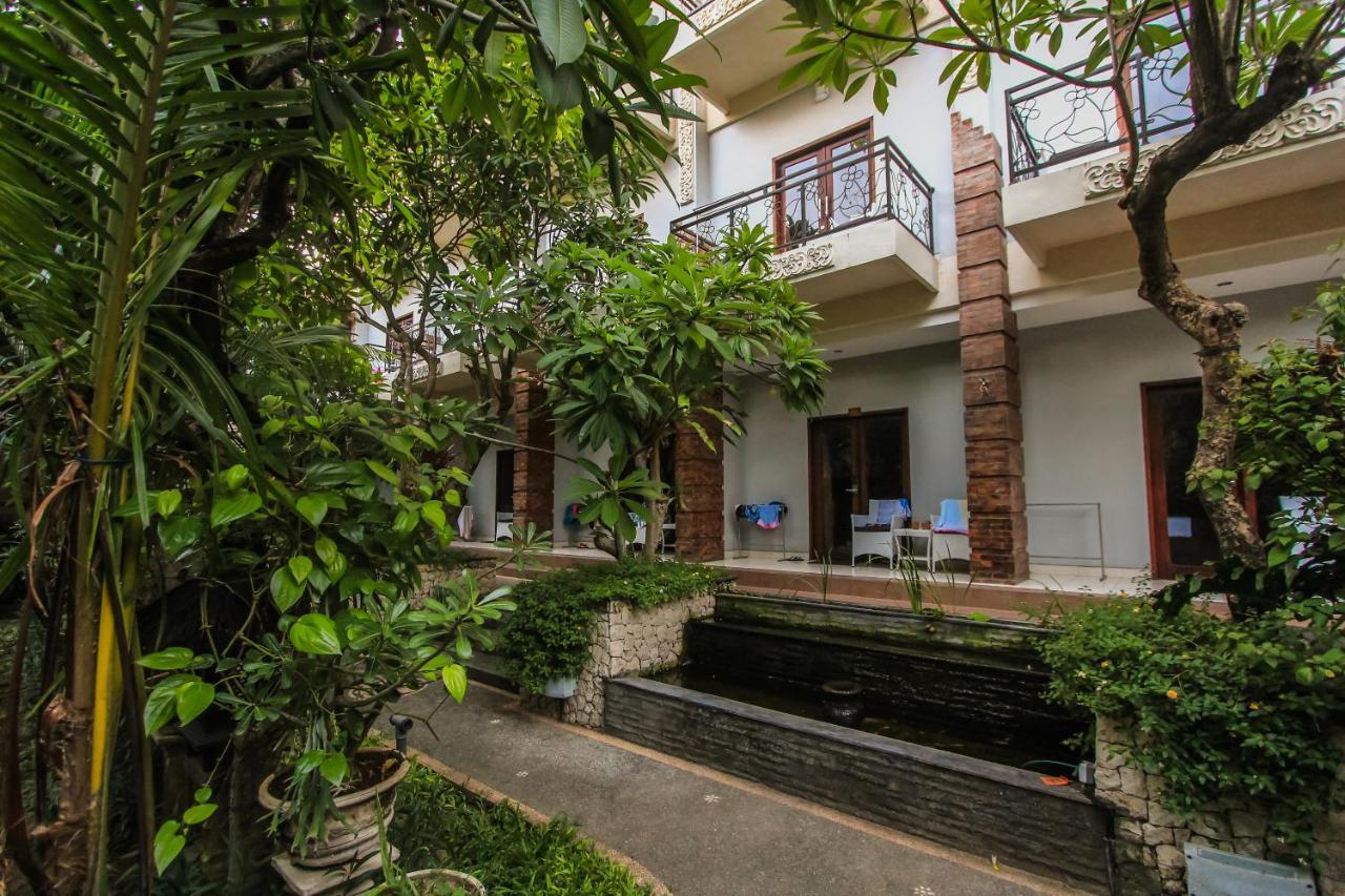 Legian Village Beach Resort - CHSE Certified Exterior foto